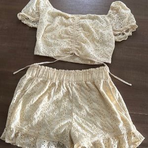 Yellow Hollister set